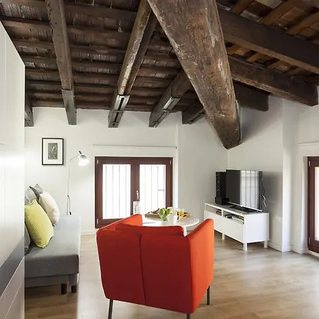 Singularstays San Vicente דירה